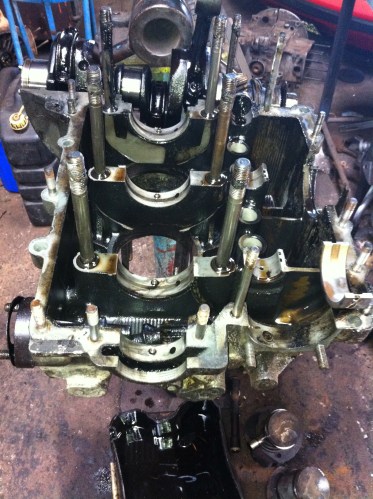 the rockets rocket in a few pieces