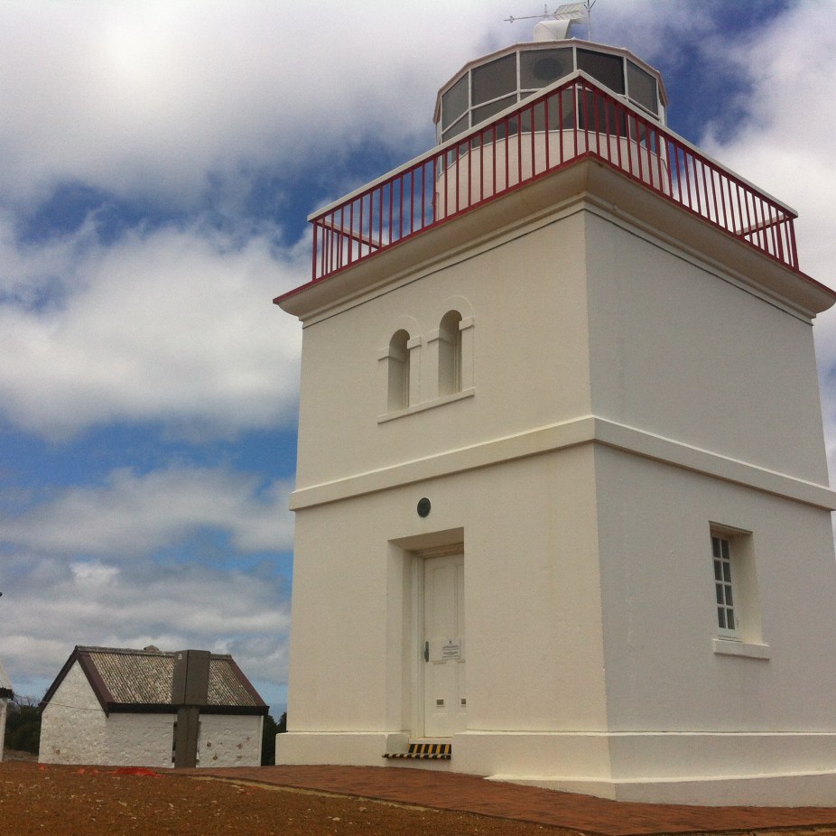 lighthouse n accomidation ki
