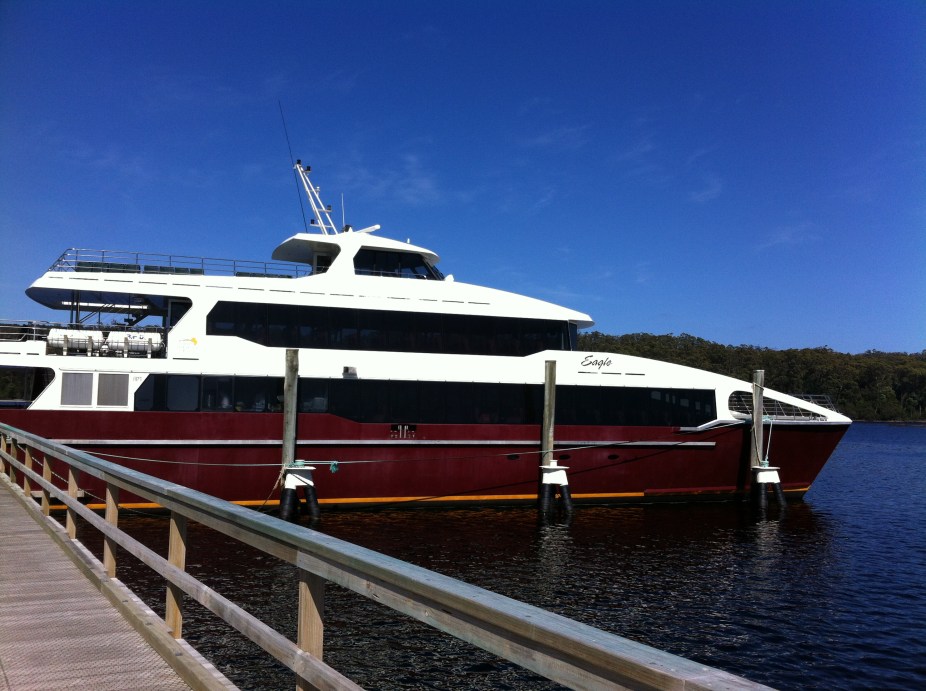 the eagle cruise boat at stanley